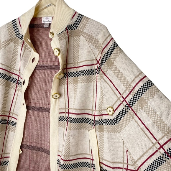 Hot in Hollywood Cream Tartan Plaid Women Cape Poncho Shawl Wrap Multicolor XS/S - Picture 5 of 9